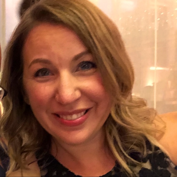 Meet Your Posher - Picture 1 of 1